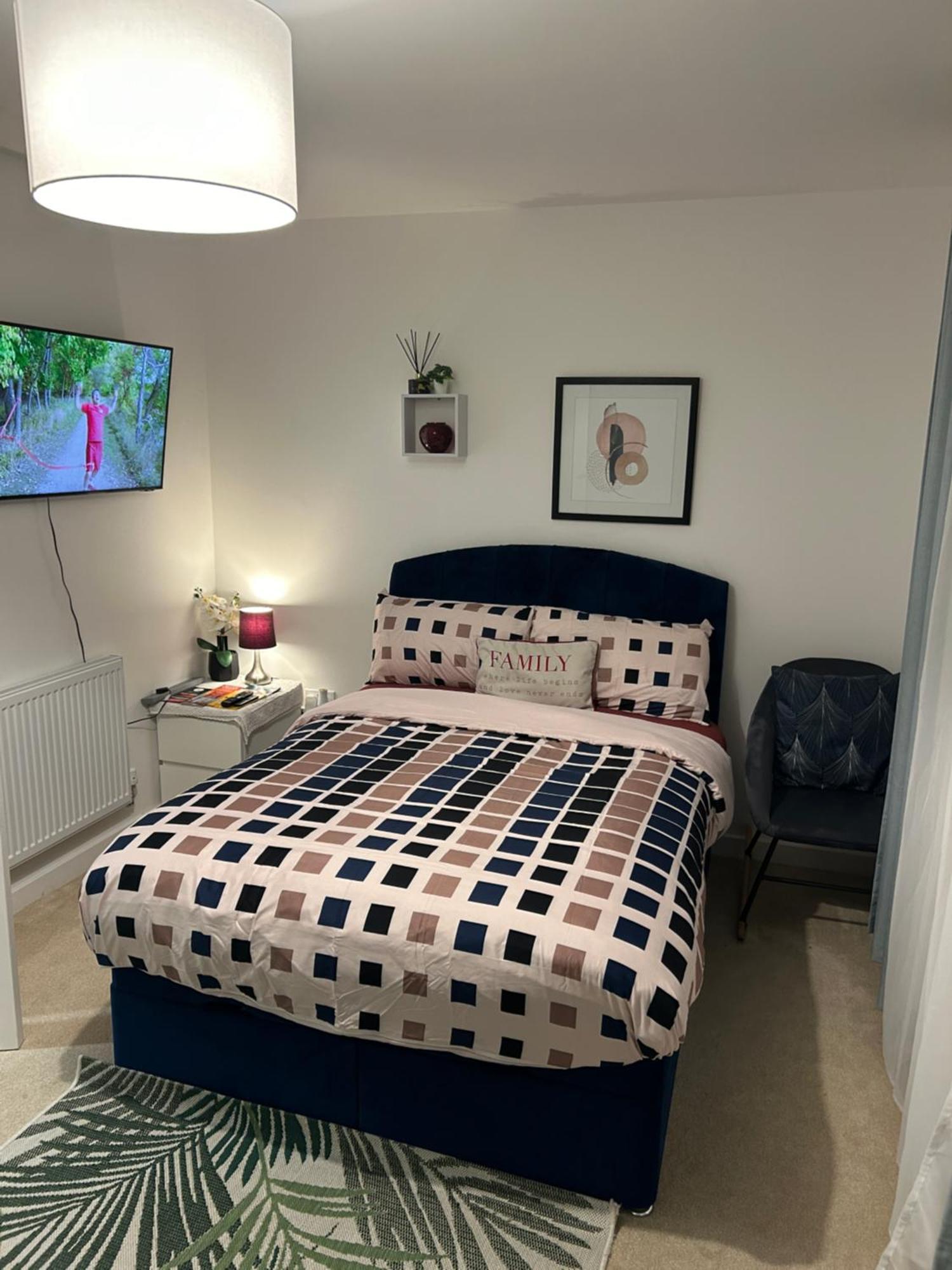 Comfortable Double Room & Single Room In Vibrant Hatfield Neighbourhood מראה חיצוני תמונה